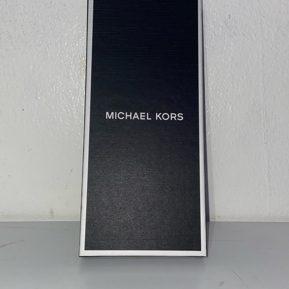 Michael Kors air tag cover